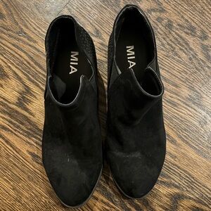 MIA Black Ankle Booties